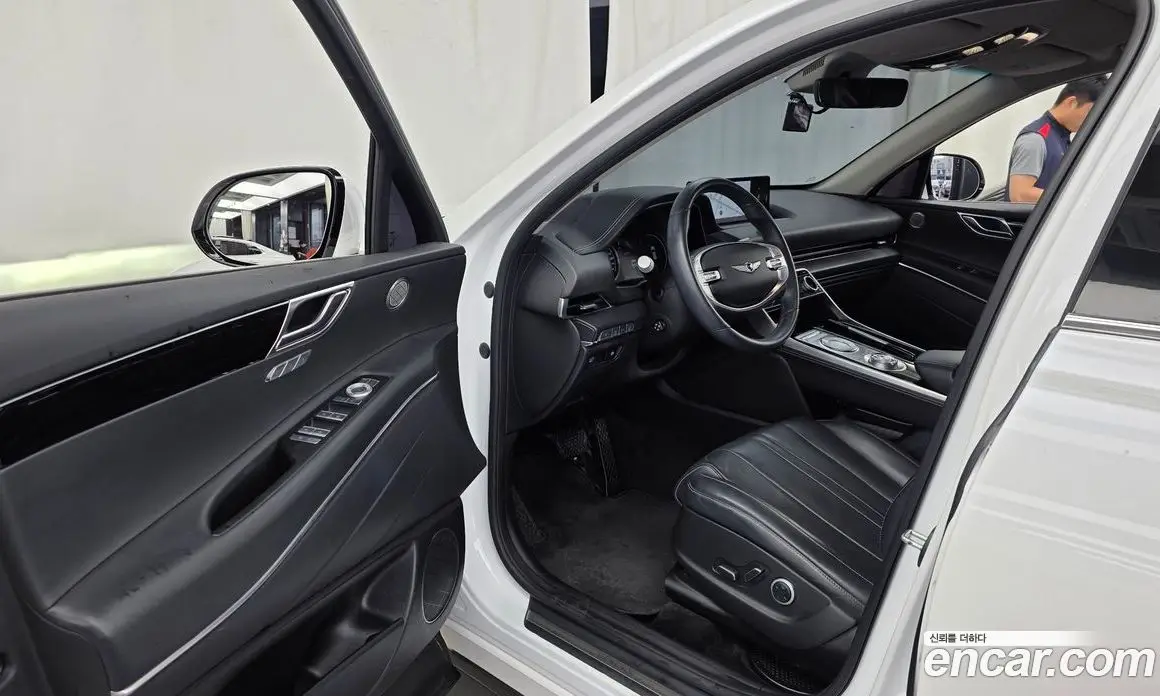 Genesis GV80 2020 2.5 автомат (гидро), фото 13 Genesis GV80 2020 2.5 автомат (гидро), фото 13