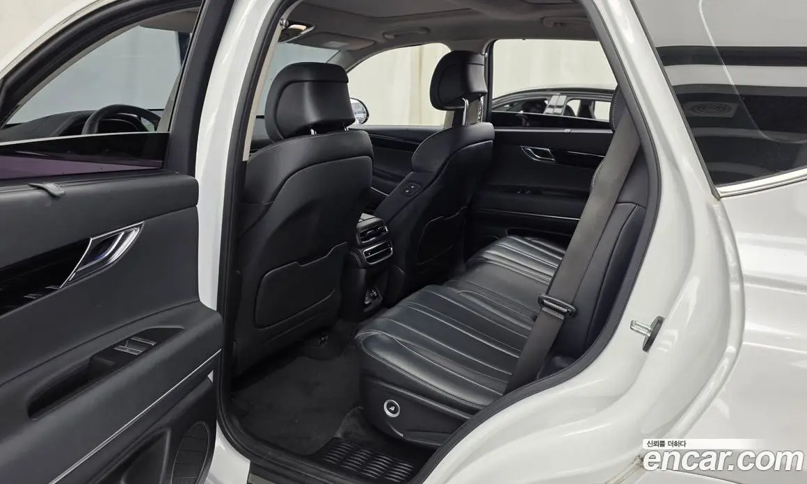 Genesis GV80 2020 2.5 автомат (гидро), фото 16 Genesis GV80 2020 2.5 автомат (гидро), фото 16
