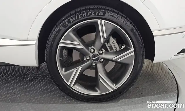 Genesis GV80 2024 2.5 автомат (гидро), миниатюра 7