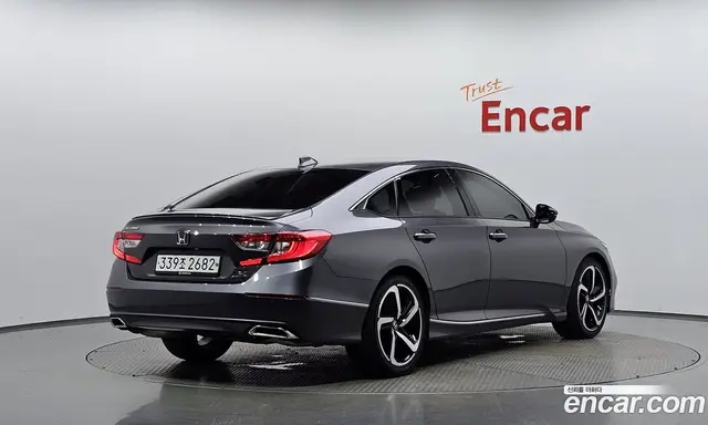 Honda Accord 2020 2.0 автомат (гидро), миниатюра 2
