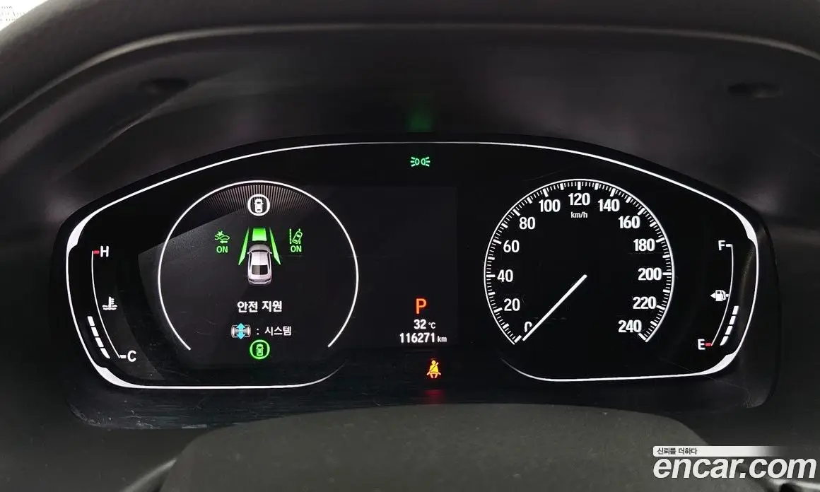 Honda Accord 2020 2.0 автомат (гидро), фото 11