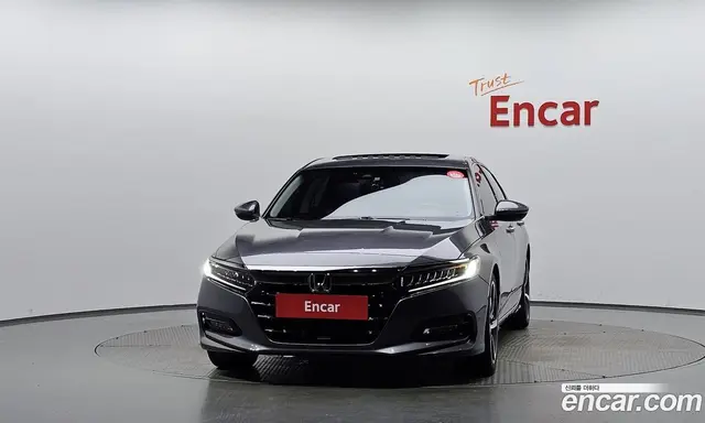 Honda Accord 2020 2.0 автомат (гидро), миниатюра 3