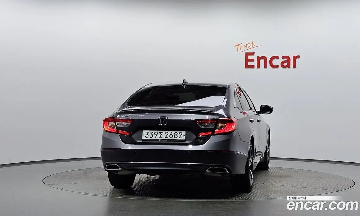 Honda Accord 2020 2.0 автомат (гидро), фото 4