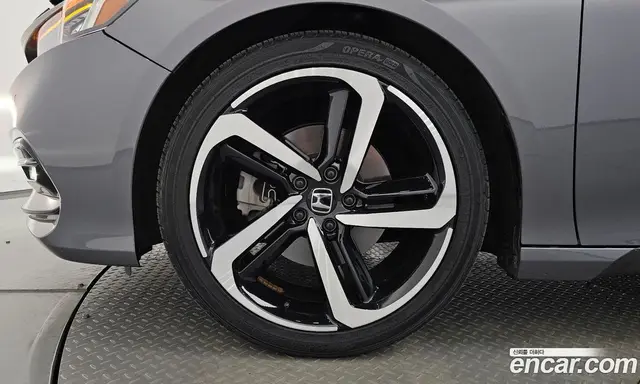Honda Accord 2020 2.0 автомат (гидро), миниатюра 5