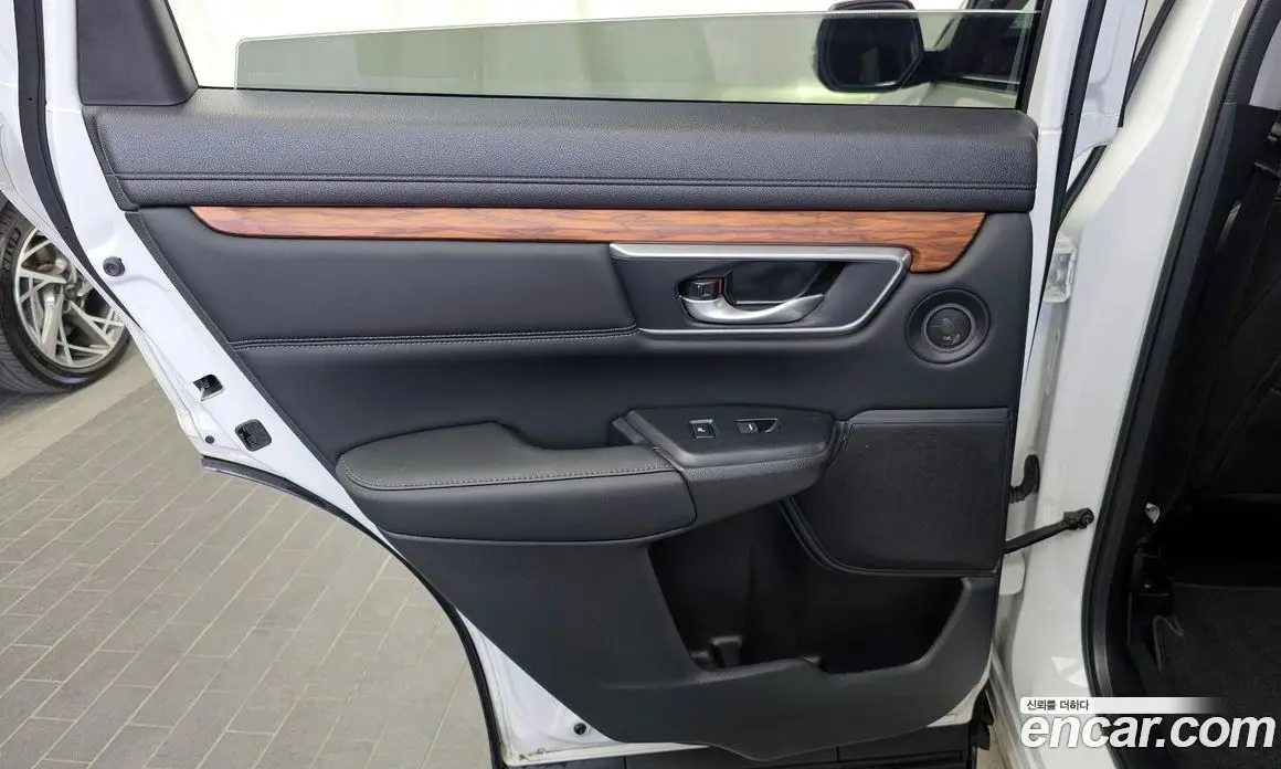 Honda CR-V 2021 1.5 автомат (гидро), фото 15 Honda CR-V 2021 1.5 автомат (гидро), фото 15