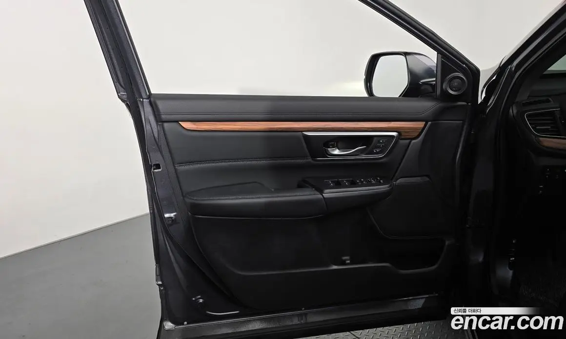 Honda CR-V 2022 2.0 автомат (гидро), фото 14 Honda CR-V 2022 2.0 автомат (гидро), фото 14