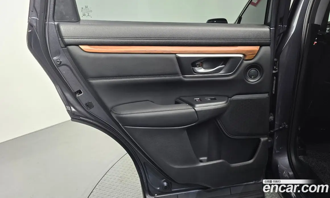 Honda CR-V 2022 2.0 автомат (гидро), фото 15 Honda CR-V 2022 2.0 автомат (гидро), фото 15
