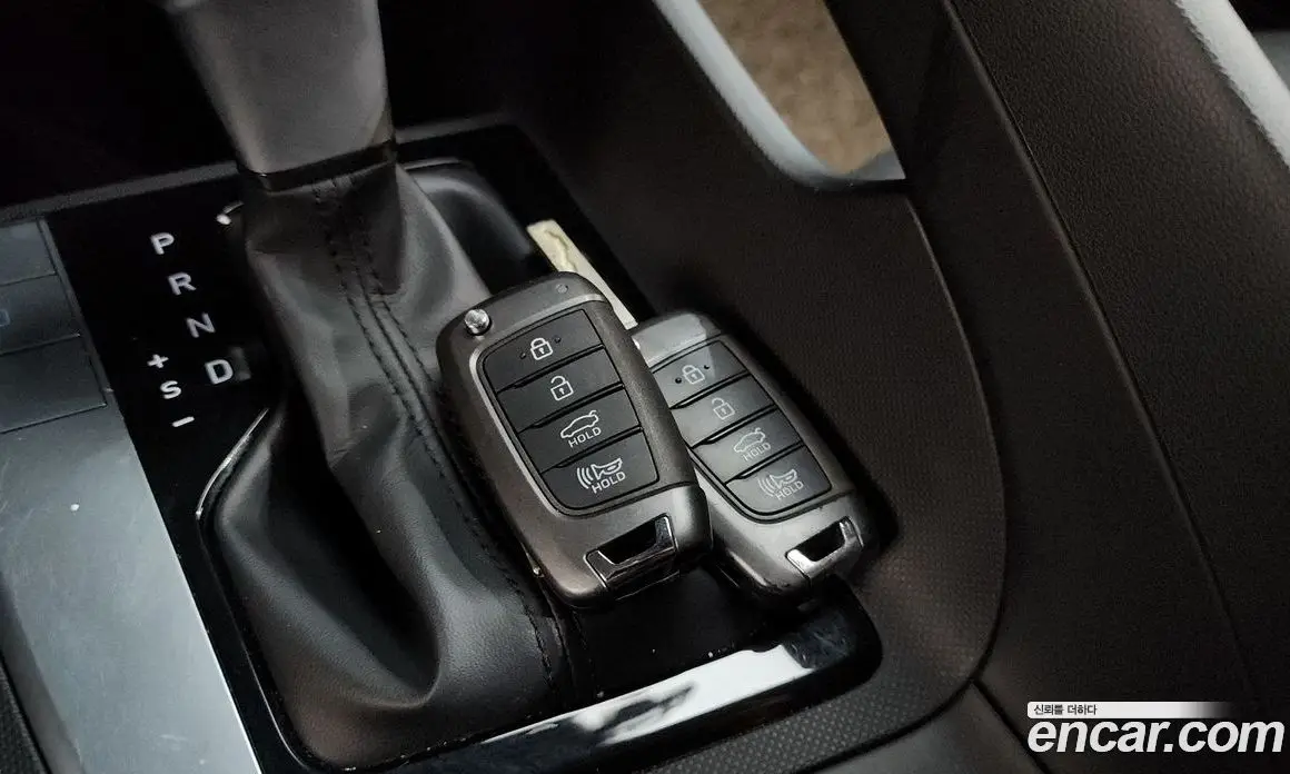 Hyundai Avante 2021 1.6 автомат (гидро), фото 20