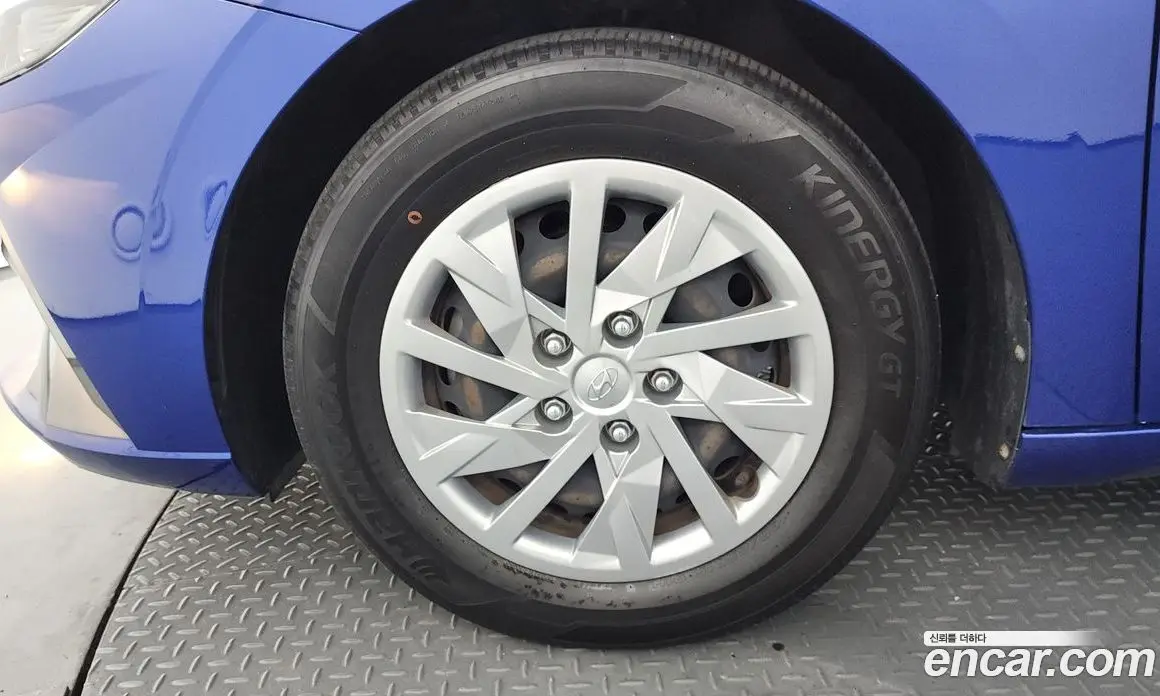 Hyundai Avante 2021 1.6 автомат (гидро), фото 5