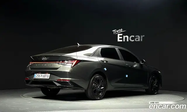 Hyundai Avante 2021 1.6 автомат (гидро), миниатюра 2