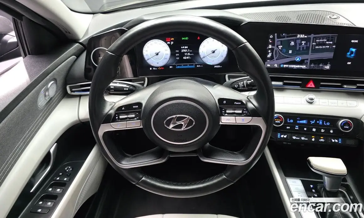 Hyundai Avante 2021 1.6 автомат (гидро), фото 19