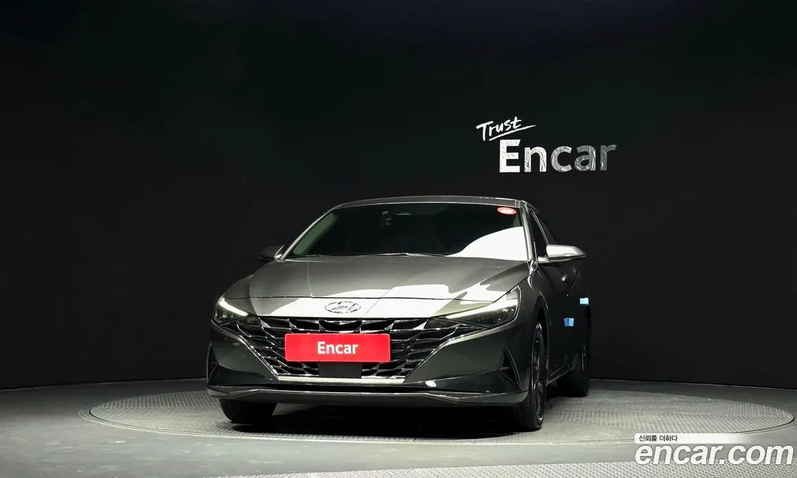Hyundai Avante 2021 1.6 автомат (гидро), фото 3