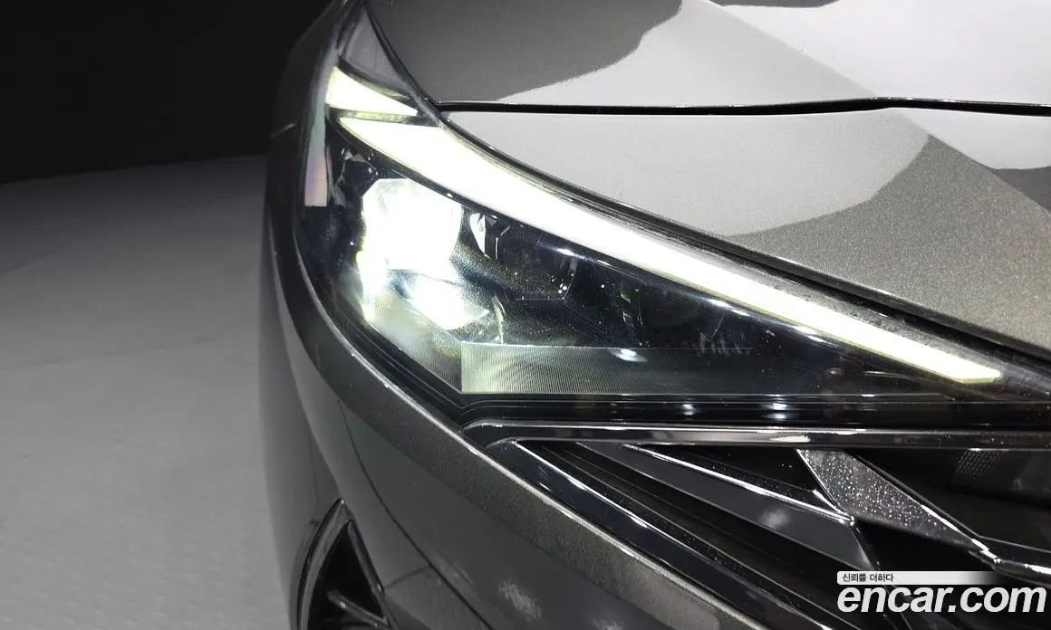 Hyundai Avante 2021 1.6 автомат (гидро), фото 8