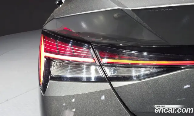 Hyundai Avante 2021 1.6 автомат (гидро), миниатюра 9