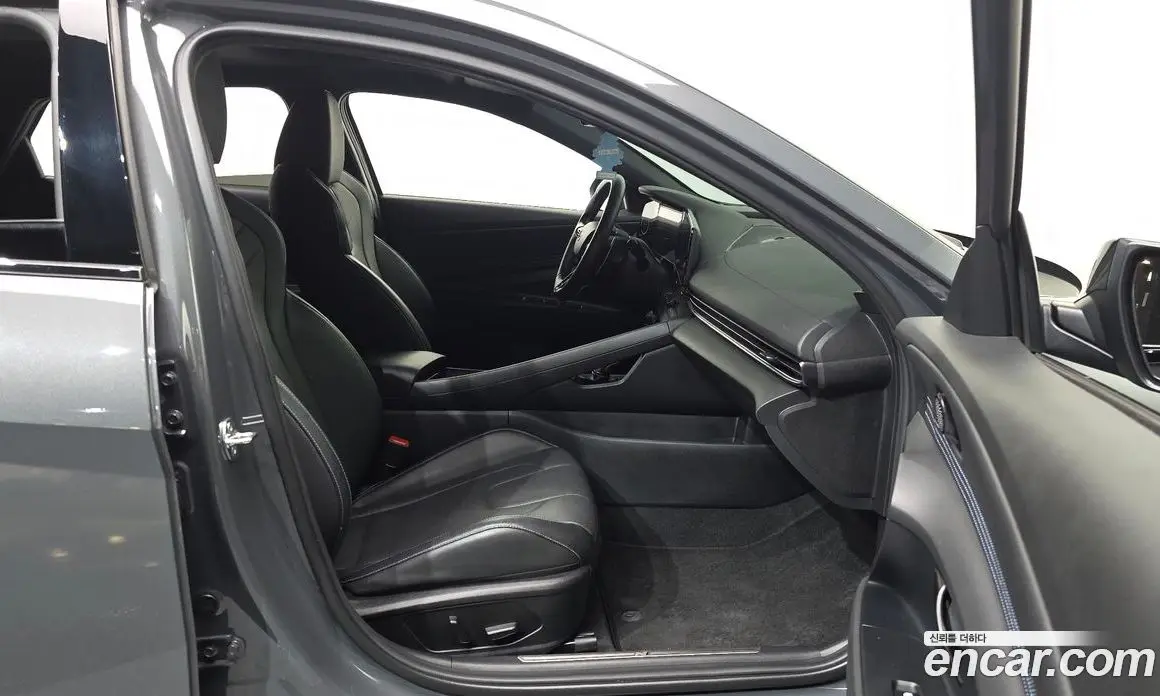 Hyundai Avante 2024 2.0 автомат (гидро), фото 17 Hyundai Avante 2024 2.0 автомат (гидро), фото 17