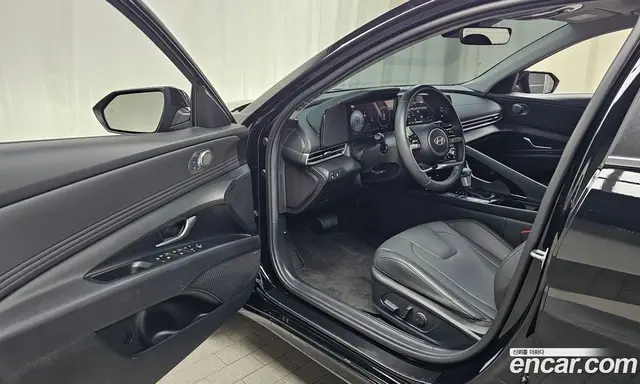 Hyundai Avante 2026 1.6 автомат (гидро), миниатюра 12