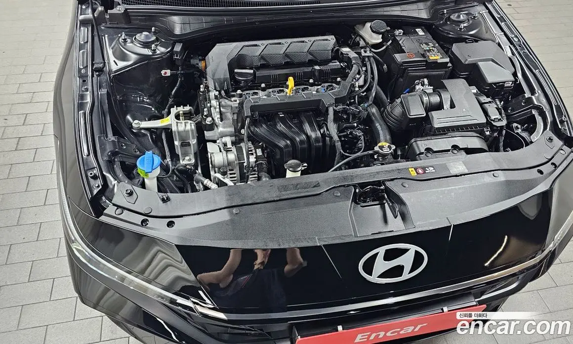 Hyundai Avante 2026 1.6 автомат (гидро), фото 5 Hyundai Avante 2026 1.6 автомат (гидро), фото 5
