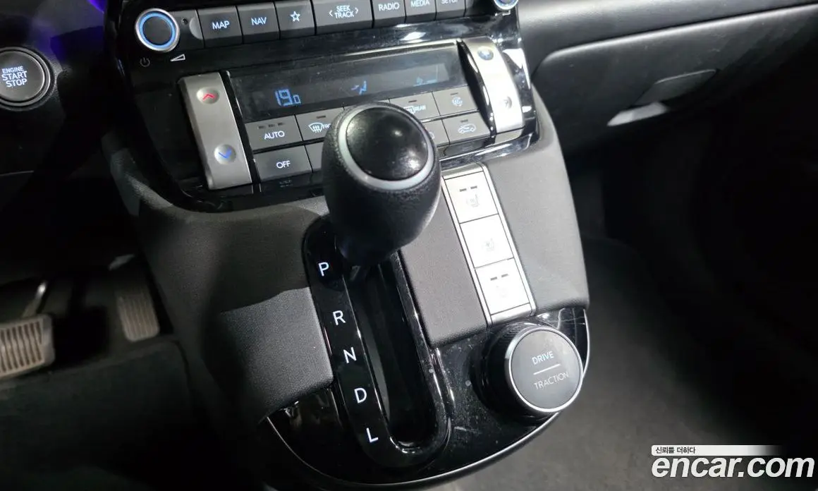 Hyundai Casper 2022 1.0 автомат (гидро), фото 12