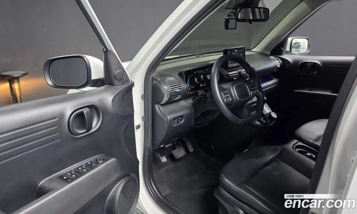 Hyundai Casper 2022 1.0 автомат (гидро), фото 13