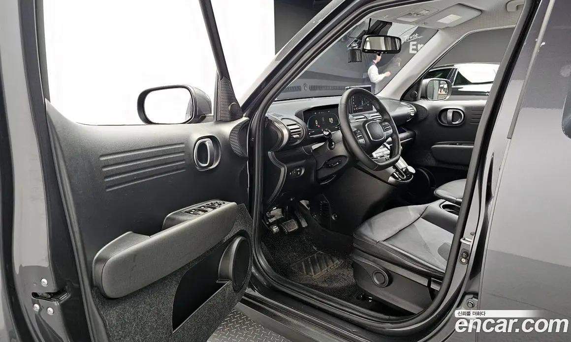 Hyundai Casper 2023 1.0 автомат (гидро), фото 13