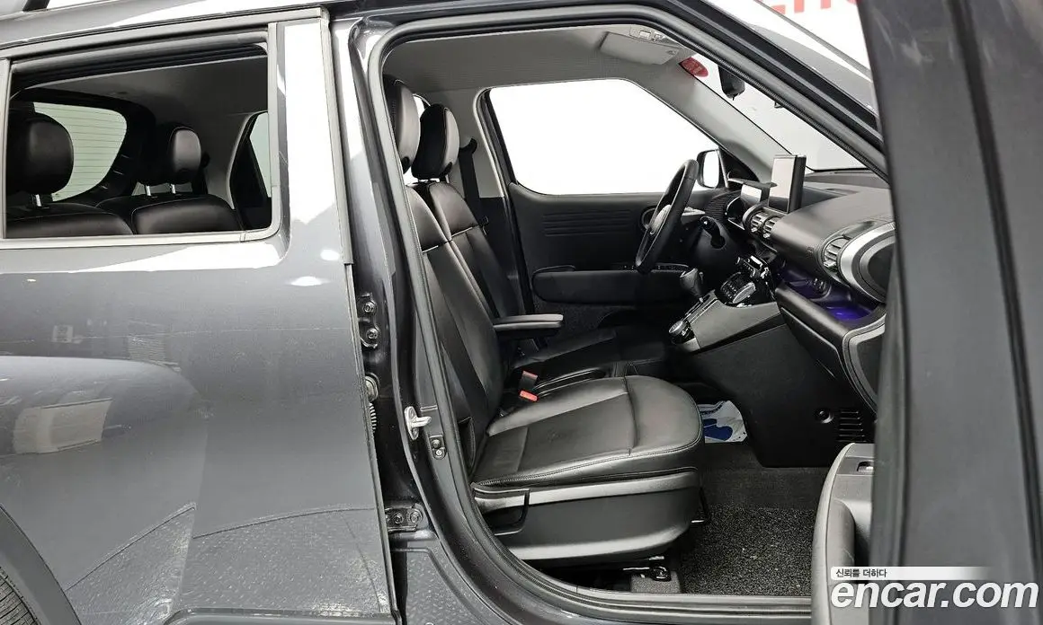 Hyundai Casper 2023 1.0 автомат (гидро), фото 16