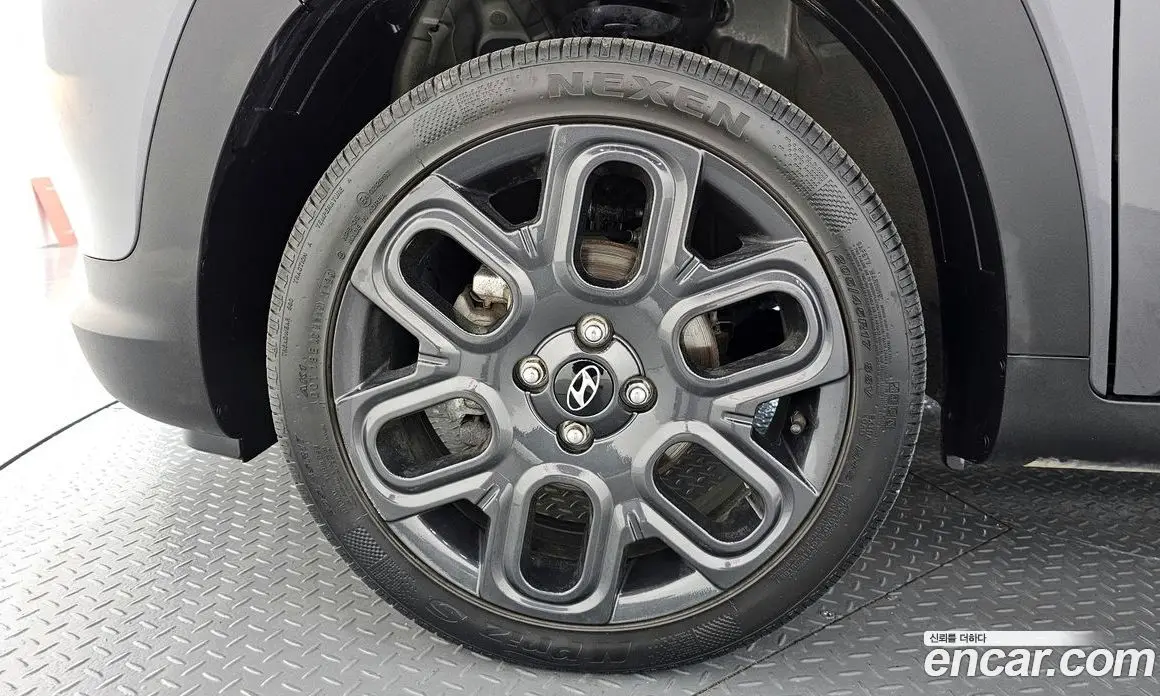 Hyundai Casper 2023 1.0 автомат (гидро), фото 5