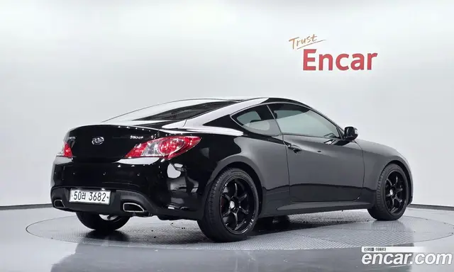 Hyundai Genesis, 2008, 24 516 км