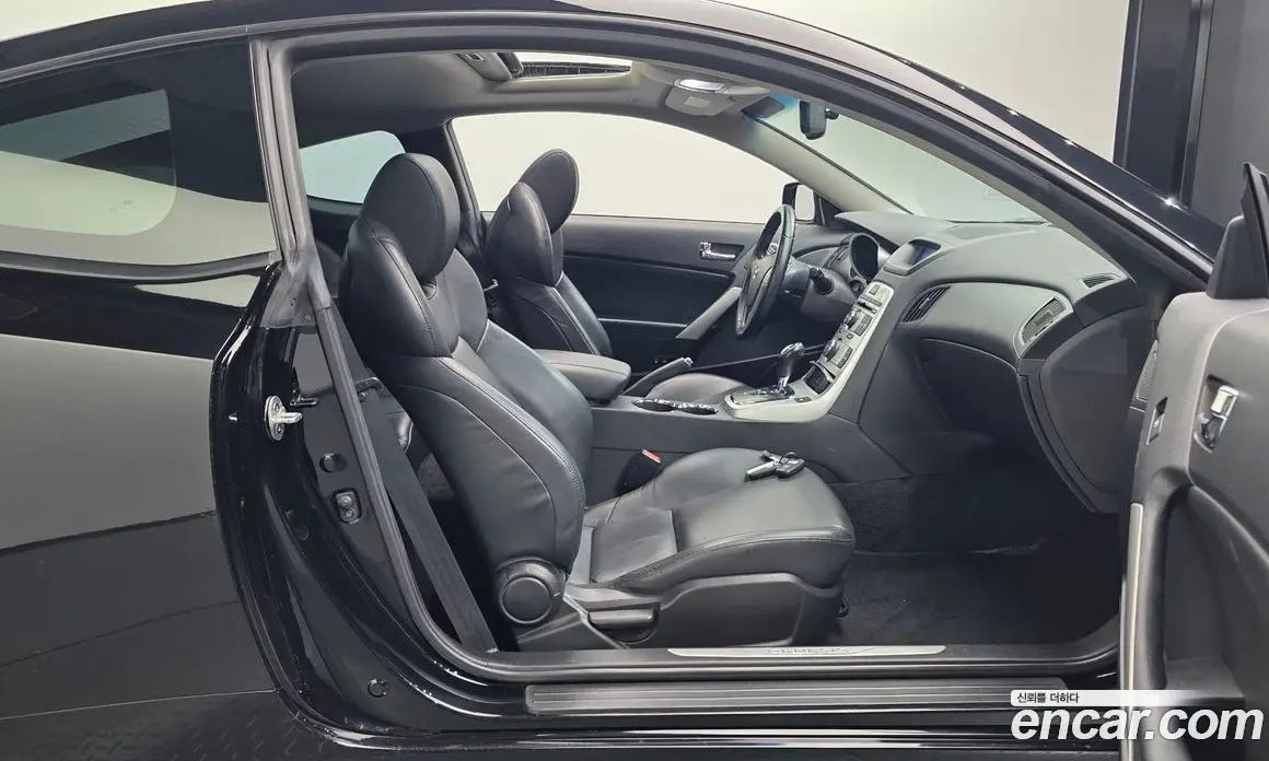 Hyundai Genesis 2008 2.0 автомат (гидро), фото 15
