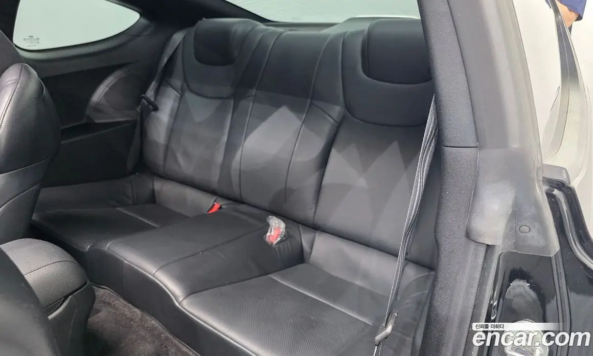 Hyundai Genesis 2008 2.0 автомат (гидро), фото 16