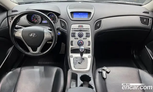 Hyundai Genesis 2008 2.0 автомат (гидро), миниатюра 9