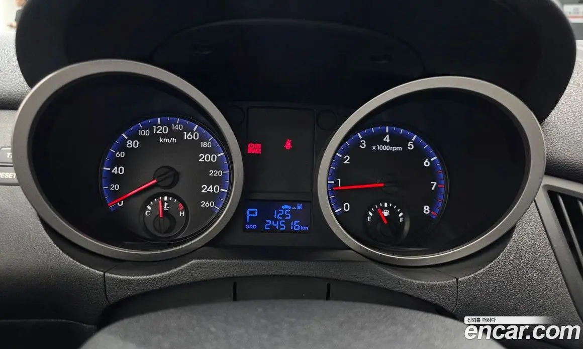 Hyundai Genesis 2008 2.0 автомат (гидро), фото 10