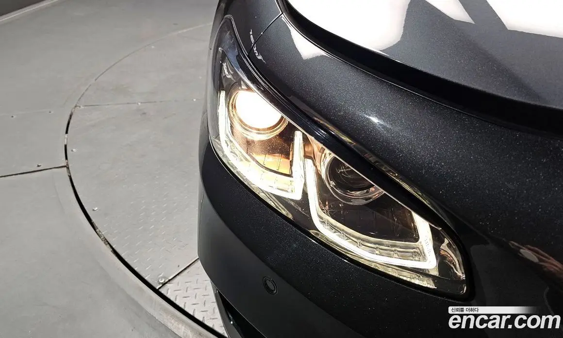 Hyundai Grandeur 2017 2.4 автомат (гидро), фото 8