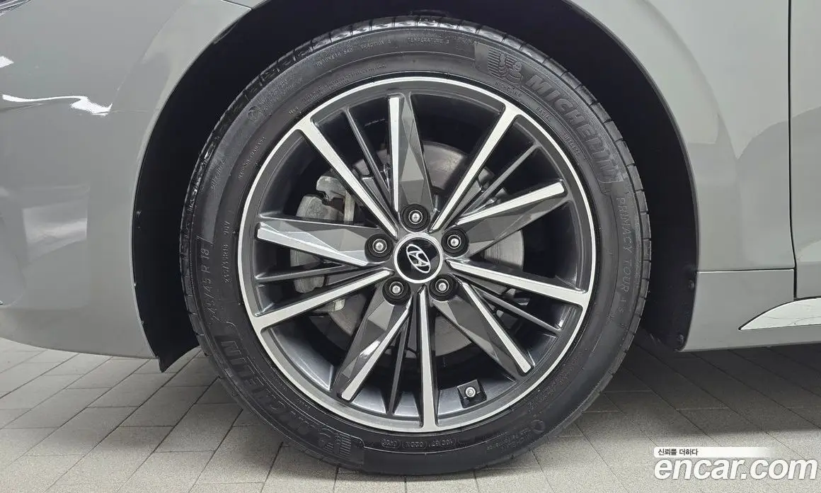 Hyundai Grandeur 2021 3.3 автомат (гидро), фото 4