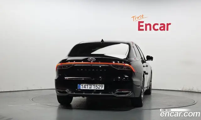 Hyundai Grandeur 2022 2.5 автомат (гидро), миниатюра 4