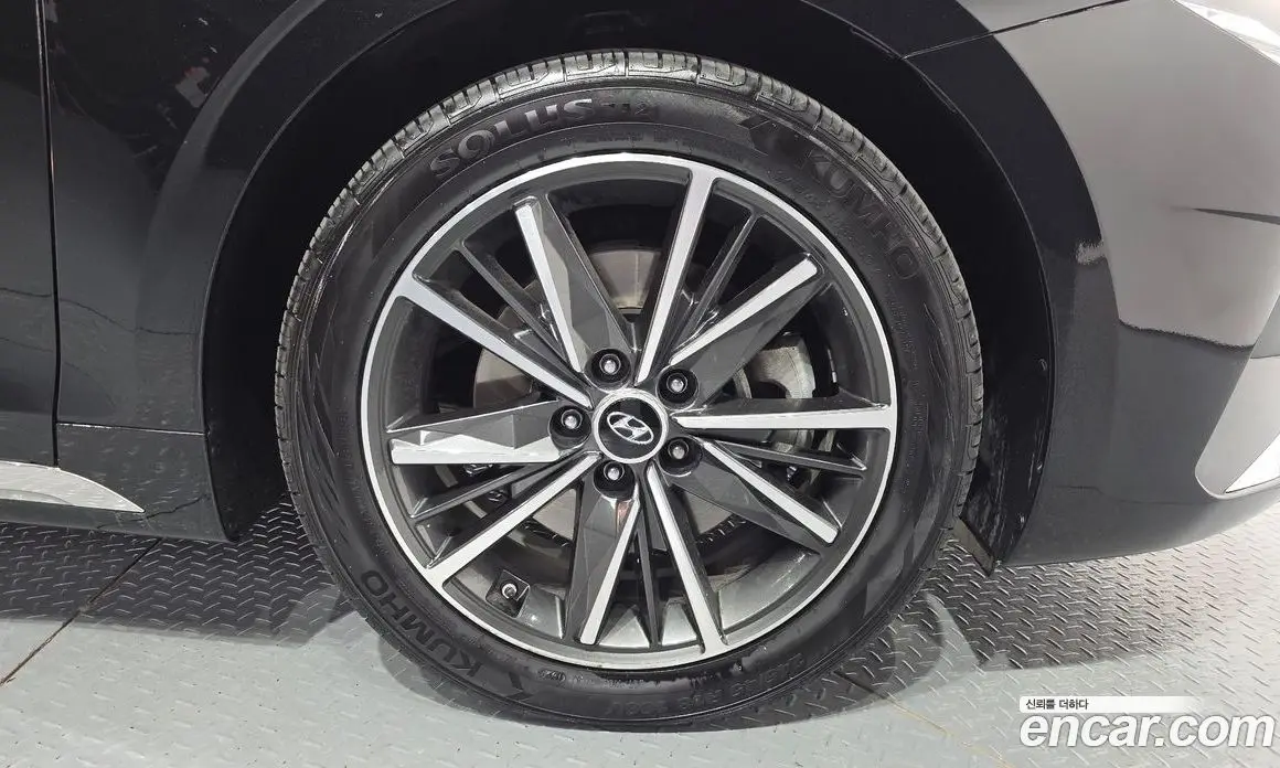 Hyundai Grandeur 2022 2.5 автомат (гидро), фото 7