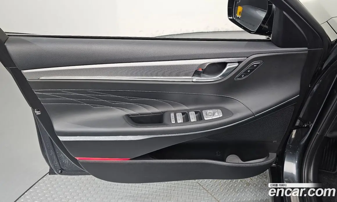 Hyundai Grandeur 2022 2.5 автомат (гидро), фото 14