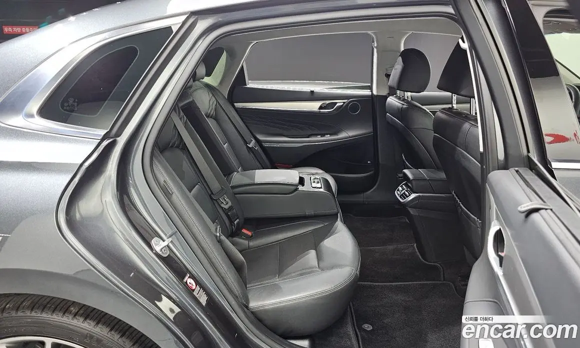 Hyundai Grandeur 2022 2.5 автомат (гидро), фото 17