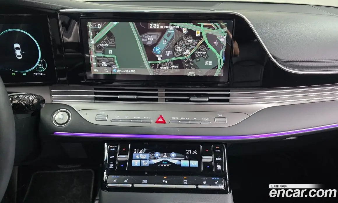 Hyundai Grandeur 2022 2.4 автомат (гидро), фото 19