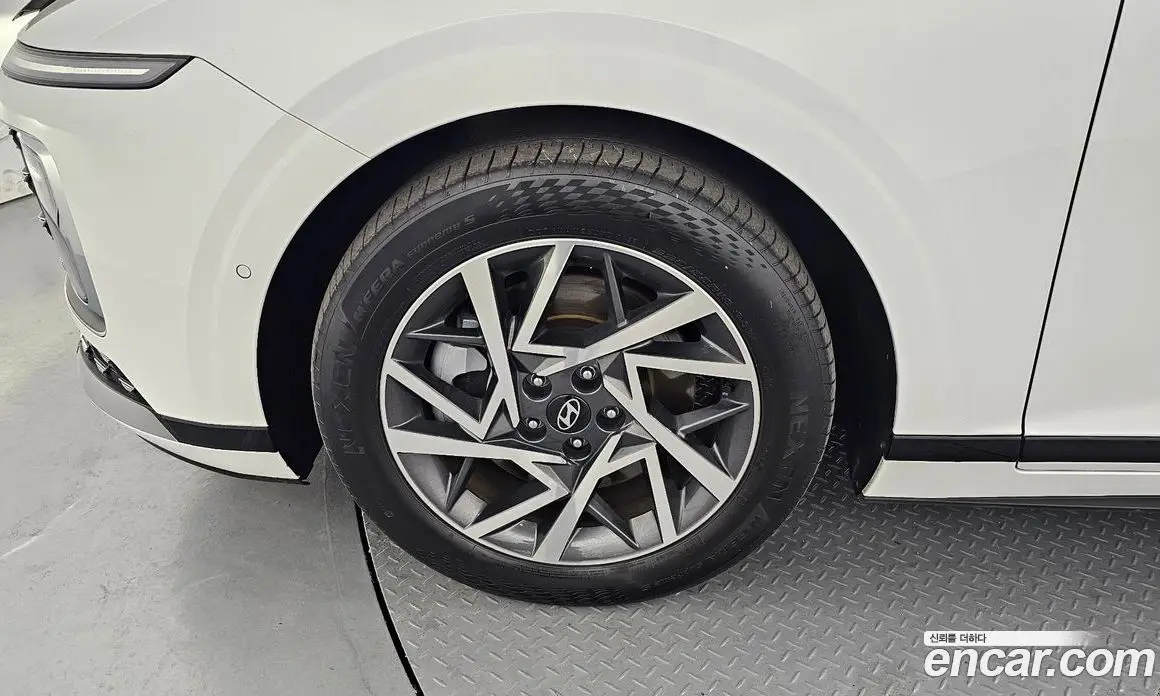 Hyundai Grandeur 2023 3.5 автомат (гидро), фото 5 Hyundai Grandeur 2023 3.5 автомат (гидро), фото 5