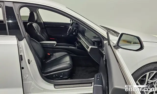 Hyundai Grandeur 2023 3.5 автомат (гидро), миниатюра 10 Hyundai Grandeur 2023 3.5 автомат (гидро), миниатюра 10