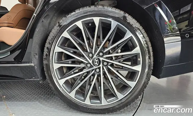 Hyundai Grandeur 2025 1.6 автомат (гидро), миниатюра 7 Hyundai Grandeur 2025 1.6 автомат (гидро), миниатюра 7