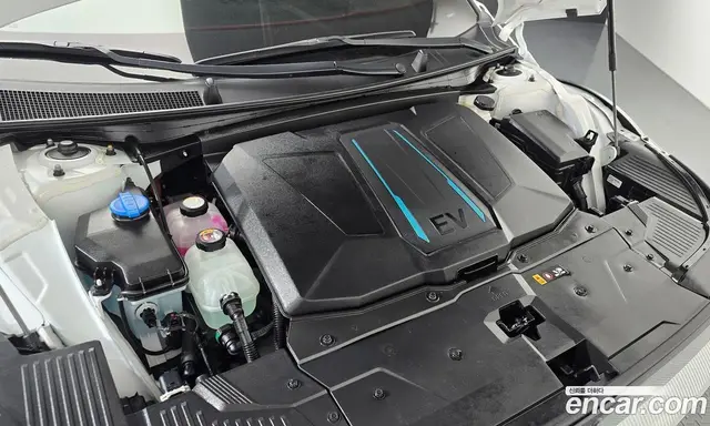 Hyundai Ioniq 5 2023 0.1 автомат (гидро), миниатюра 6