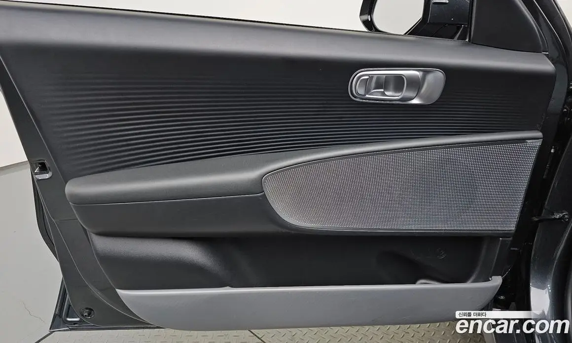 Hyundai Ioniq 6 2023 0.1 автомат (гидро), фото 13