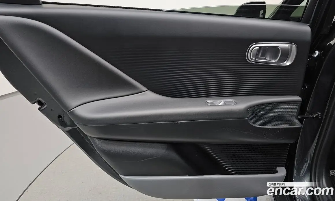 Hyundai Ioniq 6 2023 0.1 автомат (гидро), фото 14