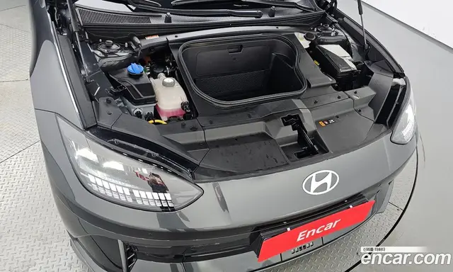 Hyundai Ioniq 6 2023 0.1 автомат (гидро), миниатюра 5