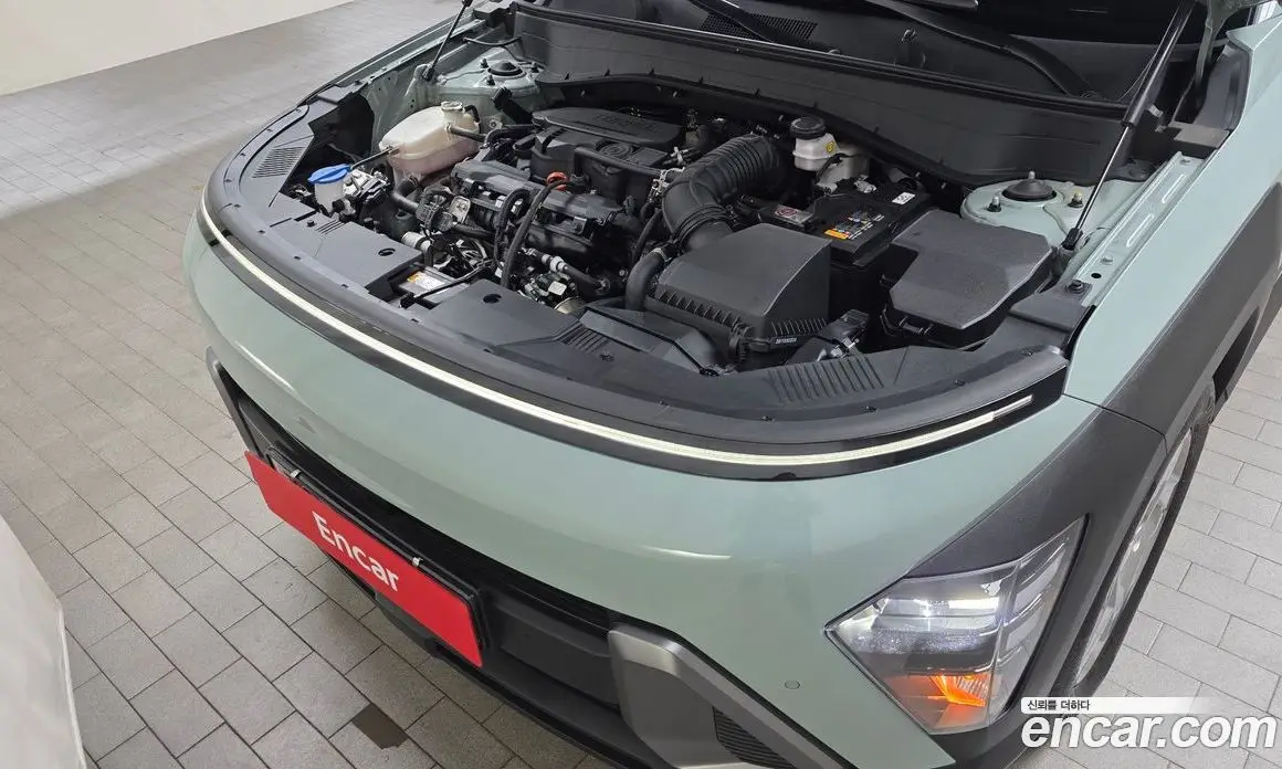 Hyundai Kona 2023 1.6 автомат (гидро), фото 5