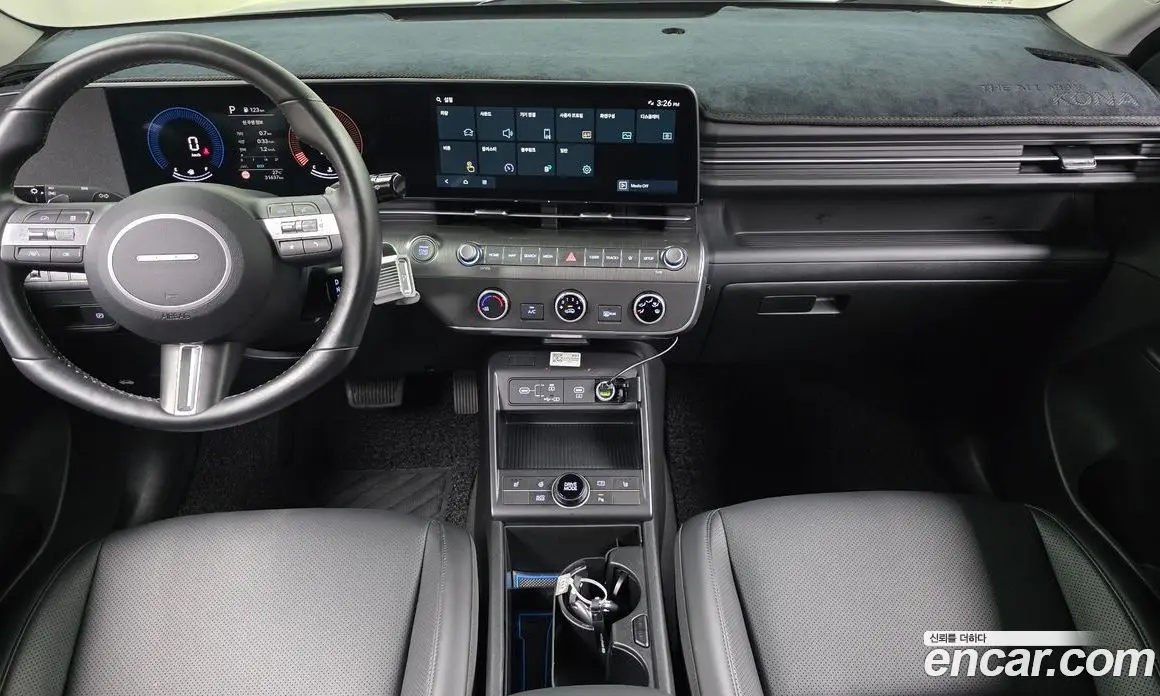 Hyundai Kona 2023 1.6 автомат (гидро), фото 9