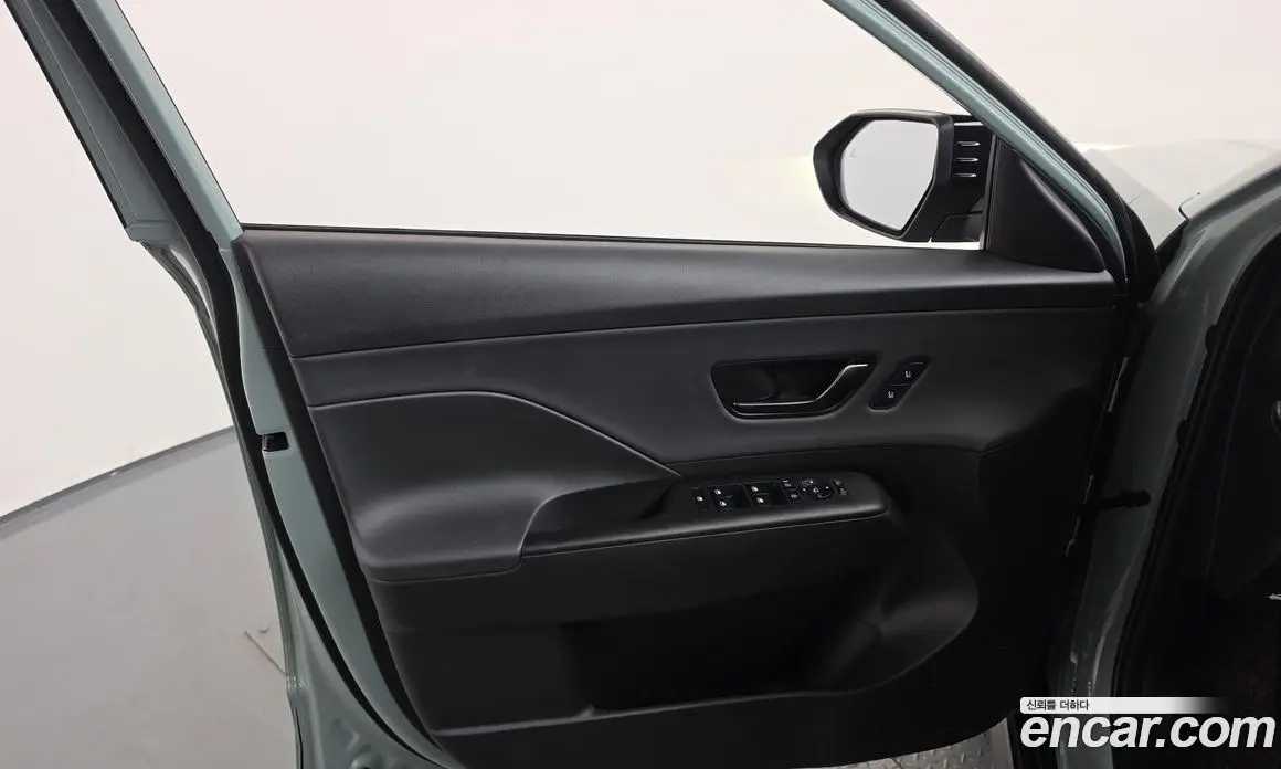 Hyundai Kona 2024 1.6 автомат (гидро), фото 14
