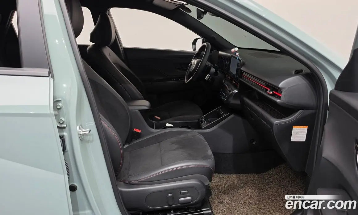 Hyundai Kona 2024 1.6 автомат (гидро), фото 16