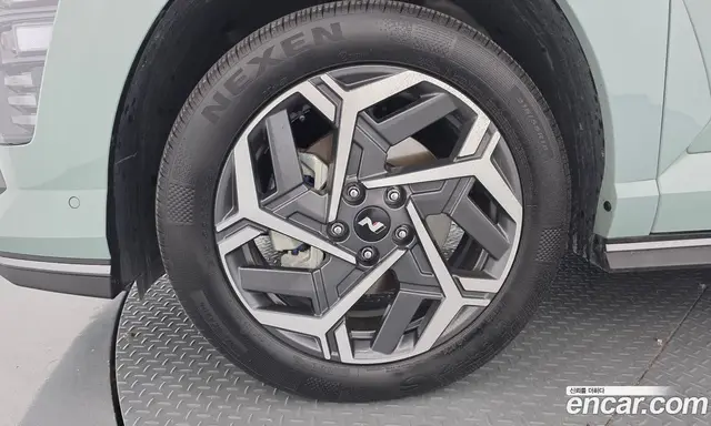Hyundai Kona 2024 1.6 автомат (гидро), миниатюра 5